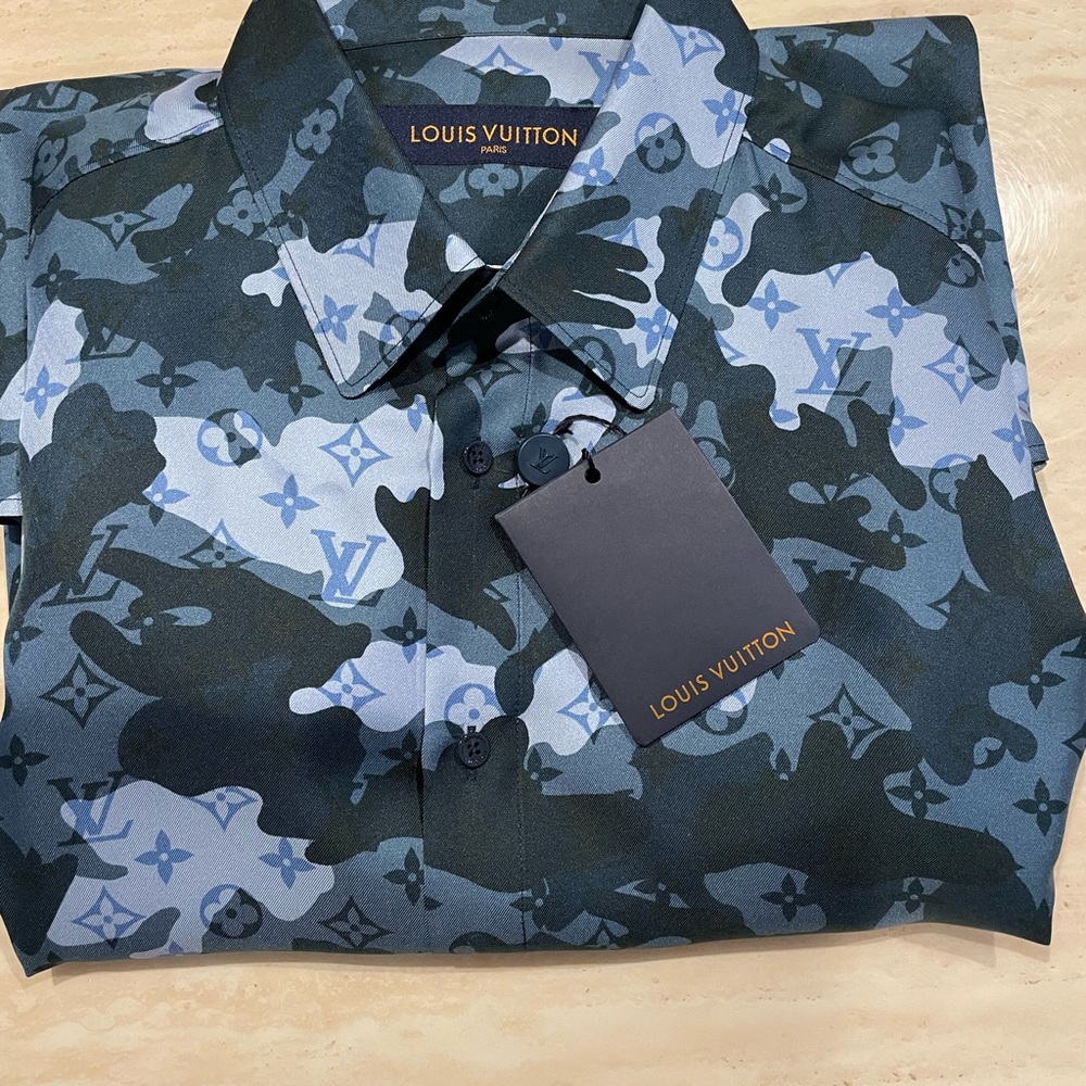 Louis Vuitton shirt